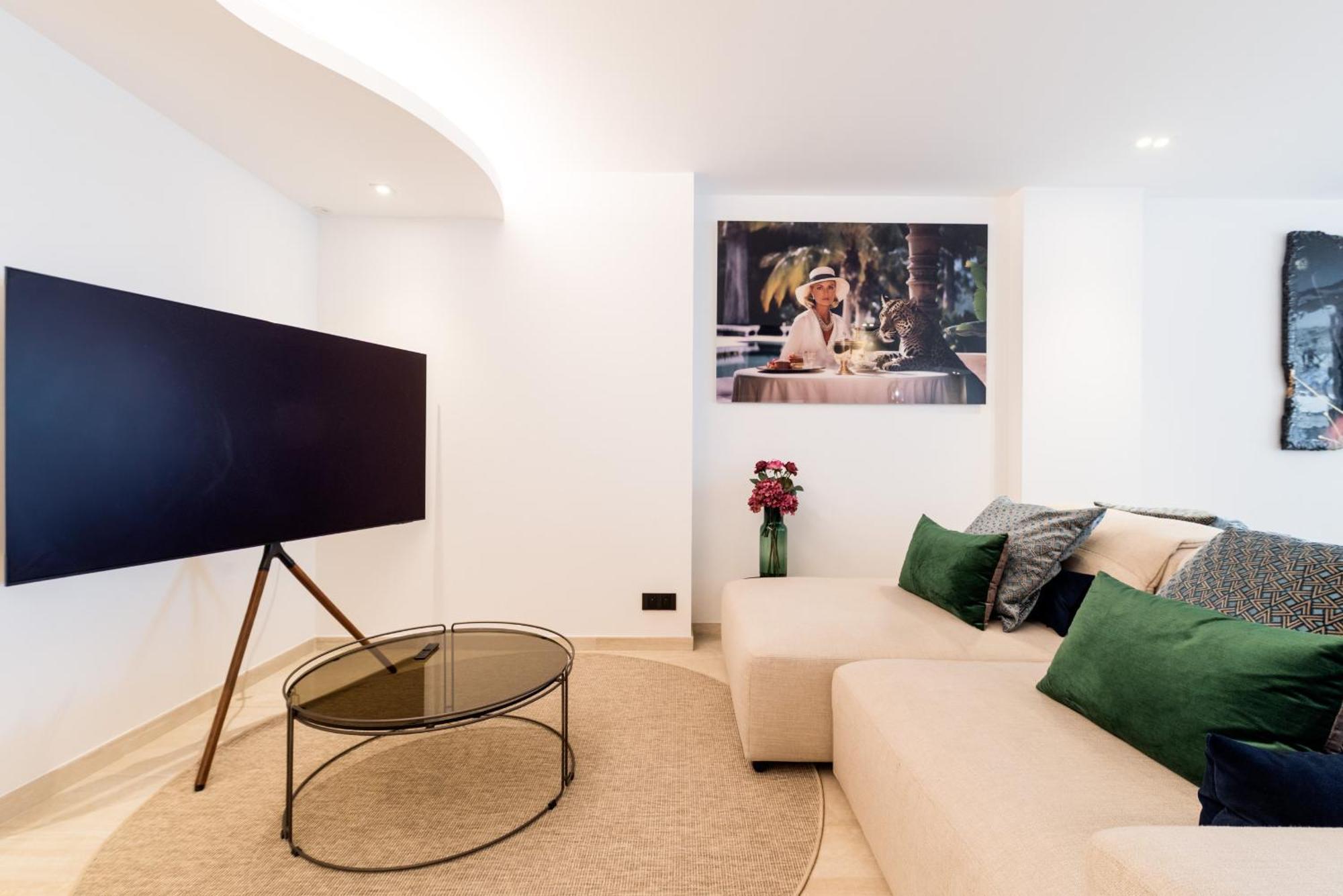 Mondrian By Terrys Homes Cannes